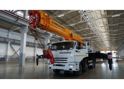 Автокран Ивановец 40т / 30,3 м