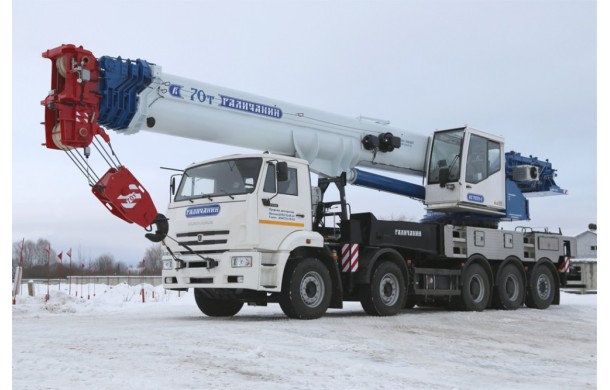 Автокран Галичанин 70т / 42м