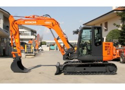 Hitachi ZX85