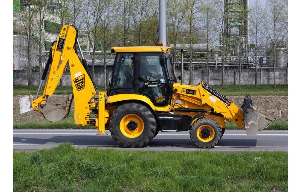 Экскаватор-погрузчик JCB 3cx